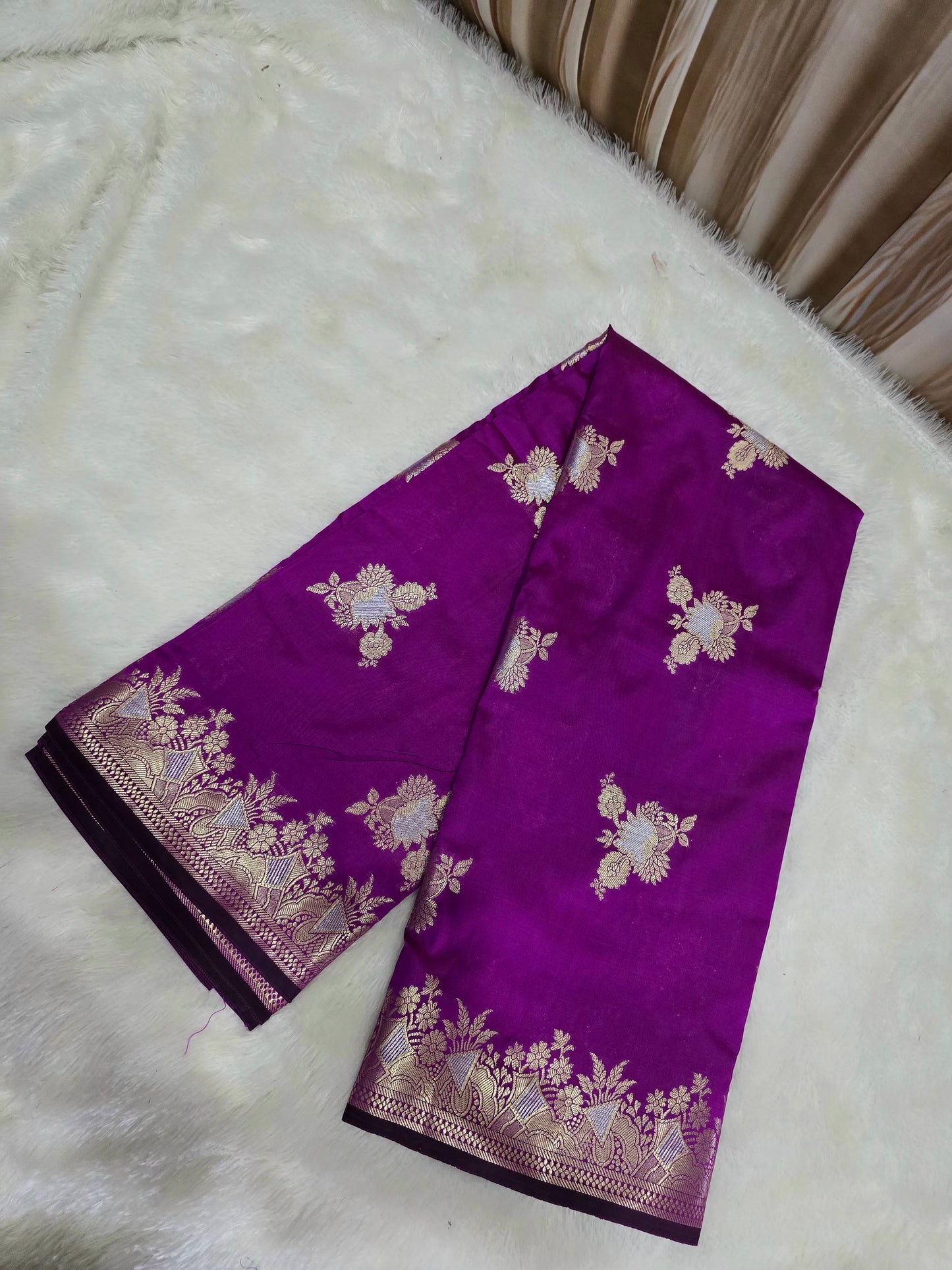 Saree un stiched blouse code SLS 641