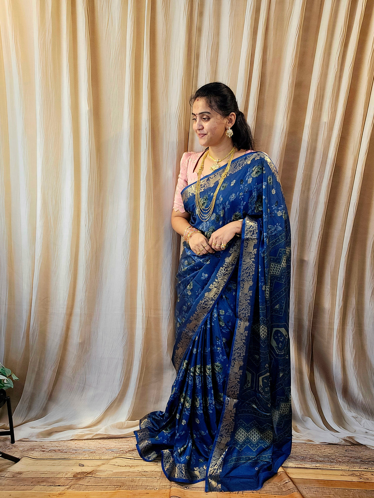 Saree un stiched blouse code SLS 770