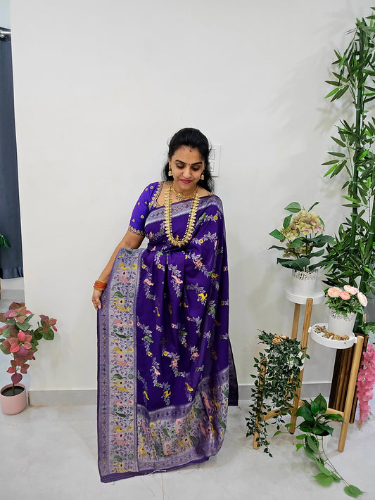 Code SLS 213 saree un stiched blouse