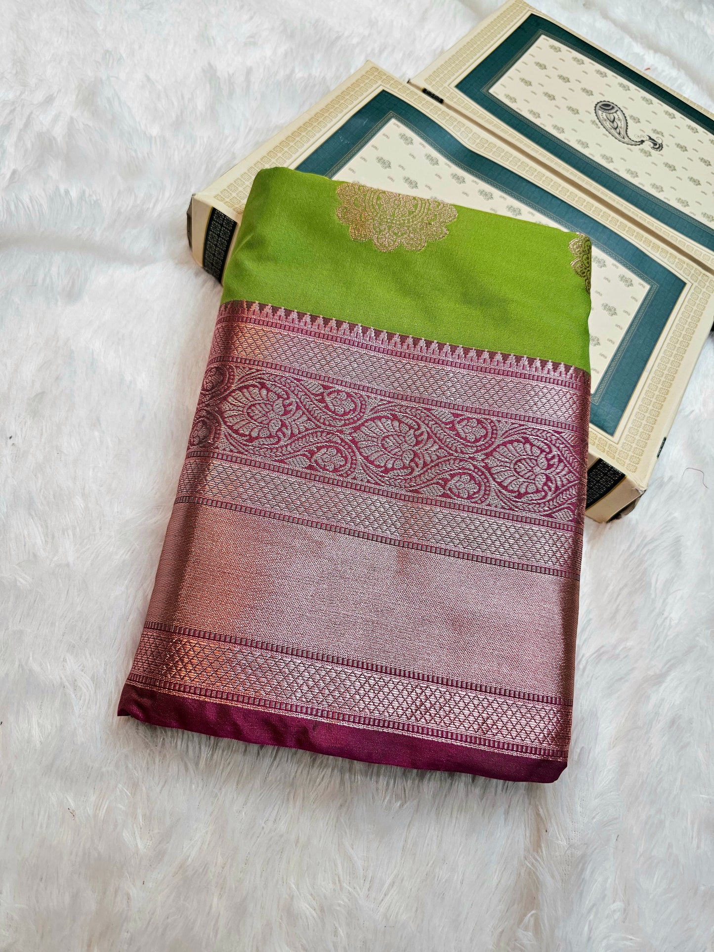 Saree un stoched blouse code SLS 569