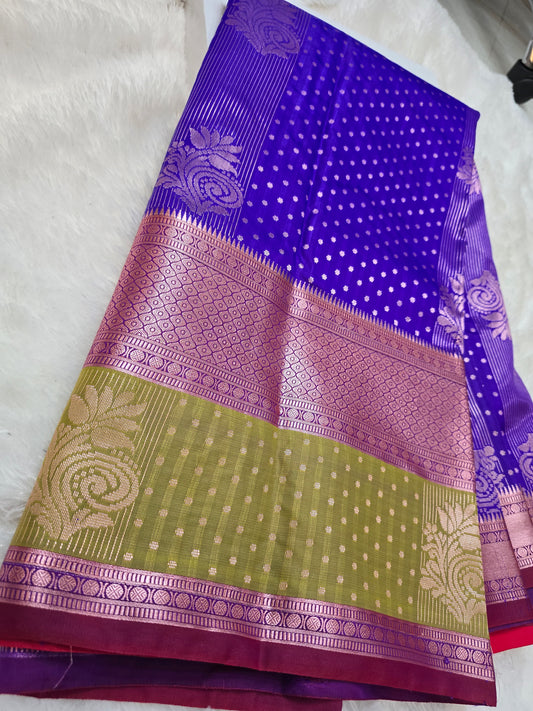 Saree un stiched blouse code SLS 560