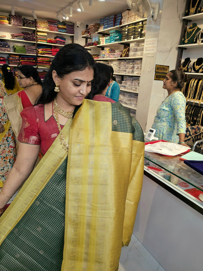 Saree un stiched blouse code 693