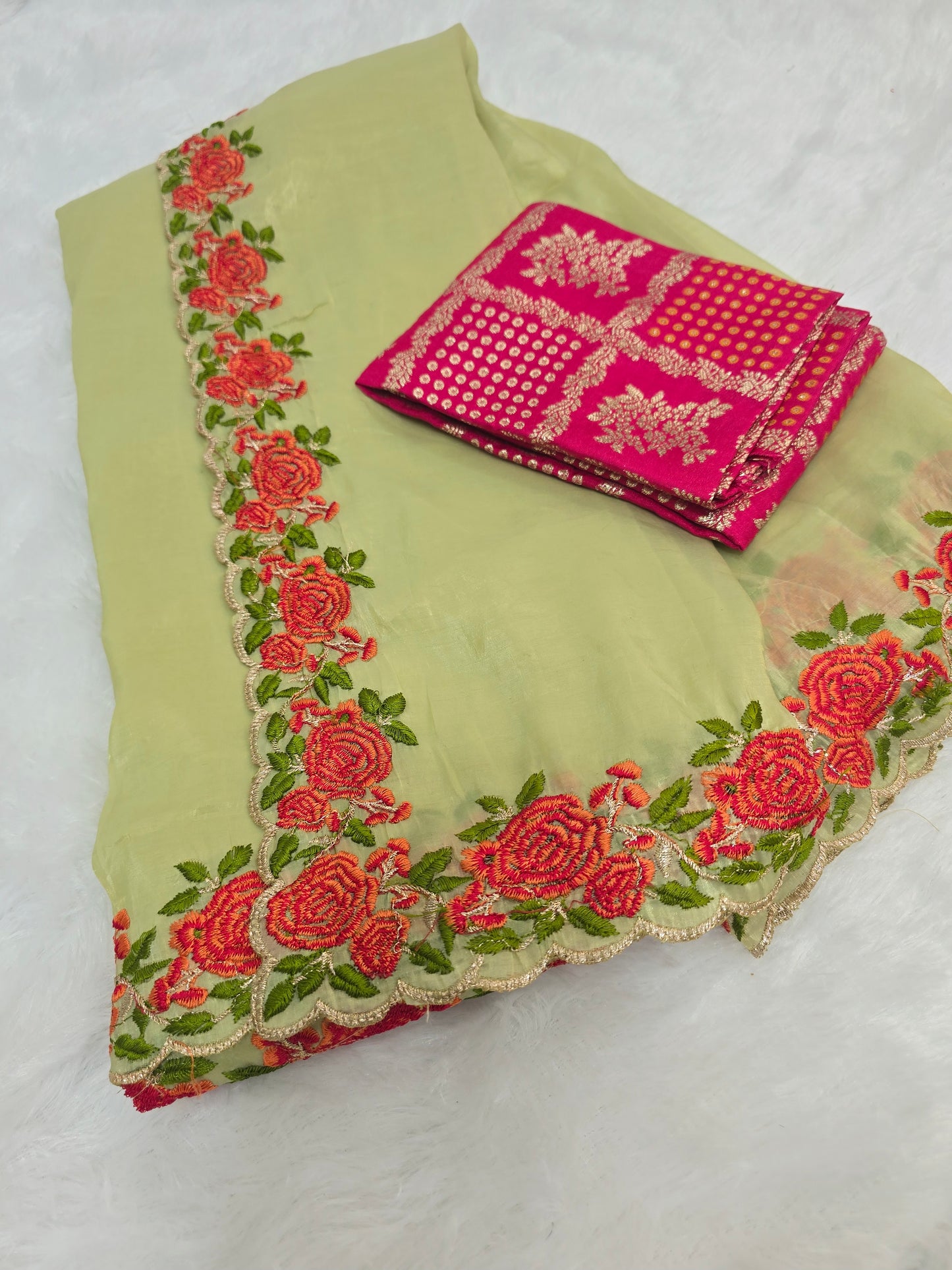 Saree un stiched blouse code SLS  282