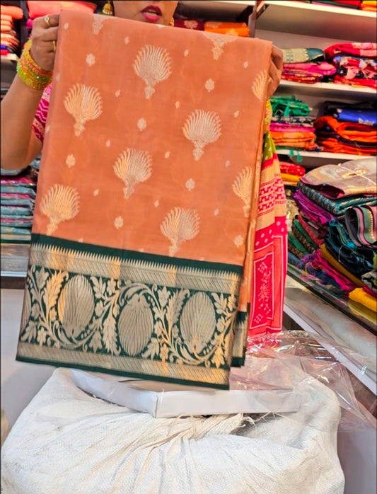 Saree un stiched blouse code SLS 560