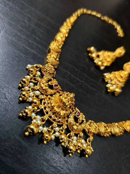Neck set with earinges code SLS 565J