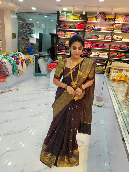 Saree un stiched blouse code SLS 685