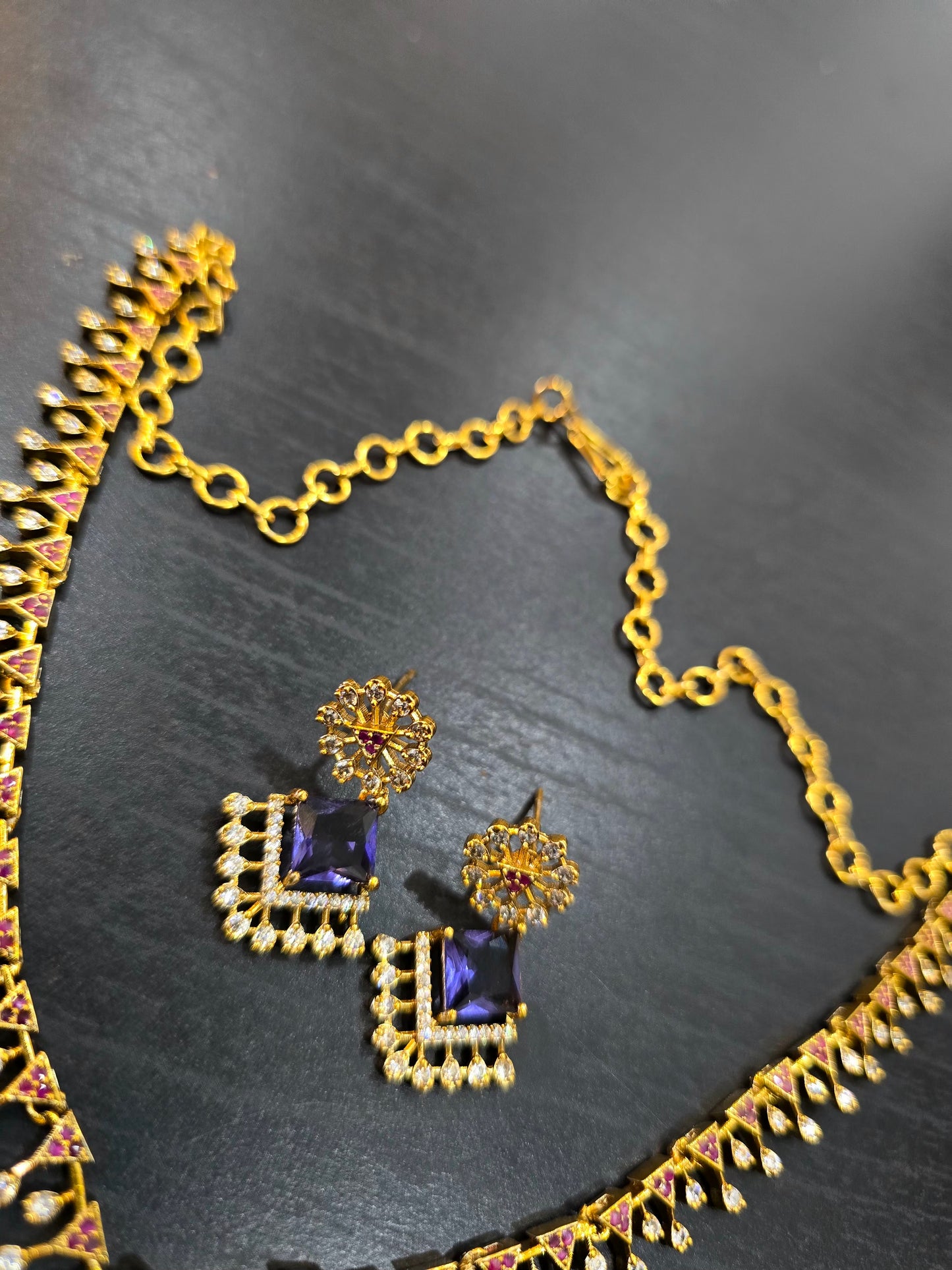 PURPUL Neck set with earinges code SLS 512J