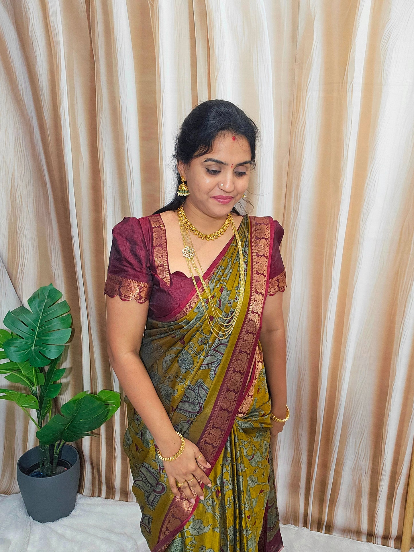 Saree un stiched blouse code SLS 639