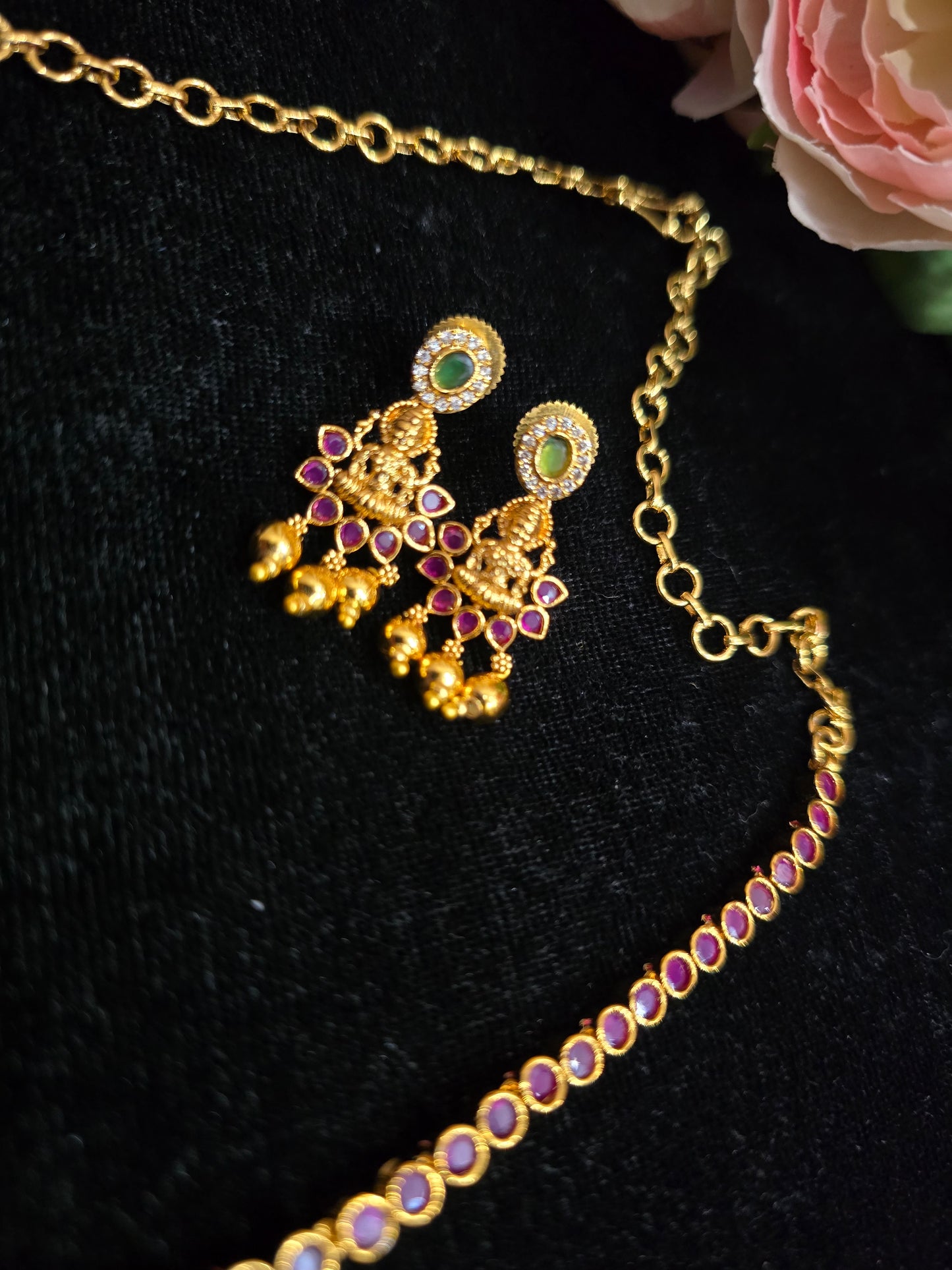 Neck set with earinges code SLS 279J