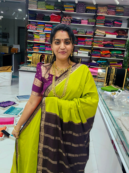 Saree un stiched blouse code SLS 684