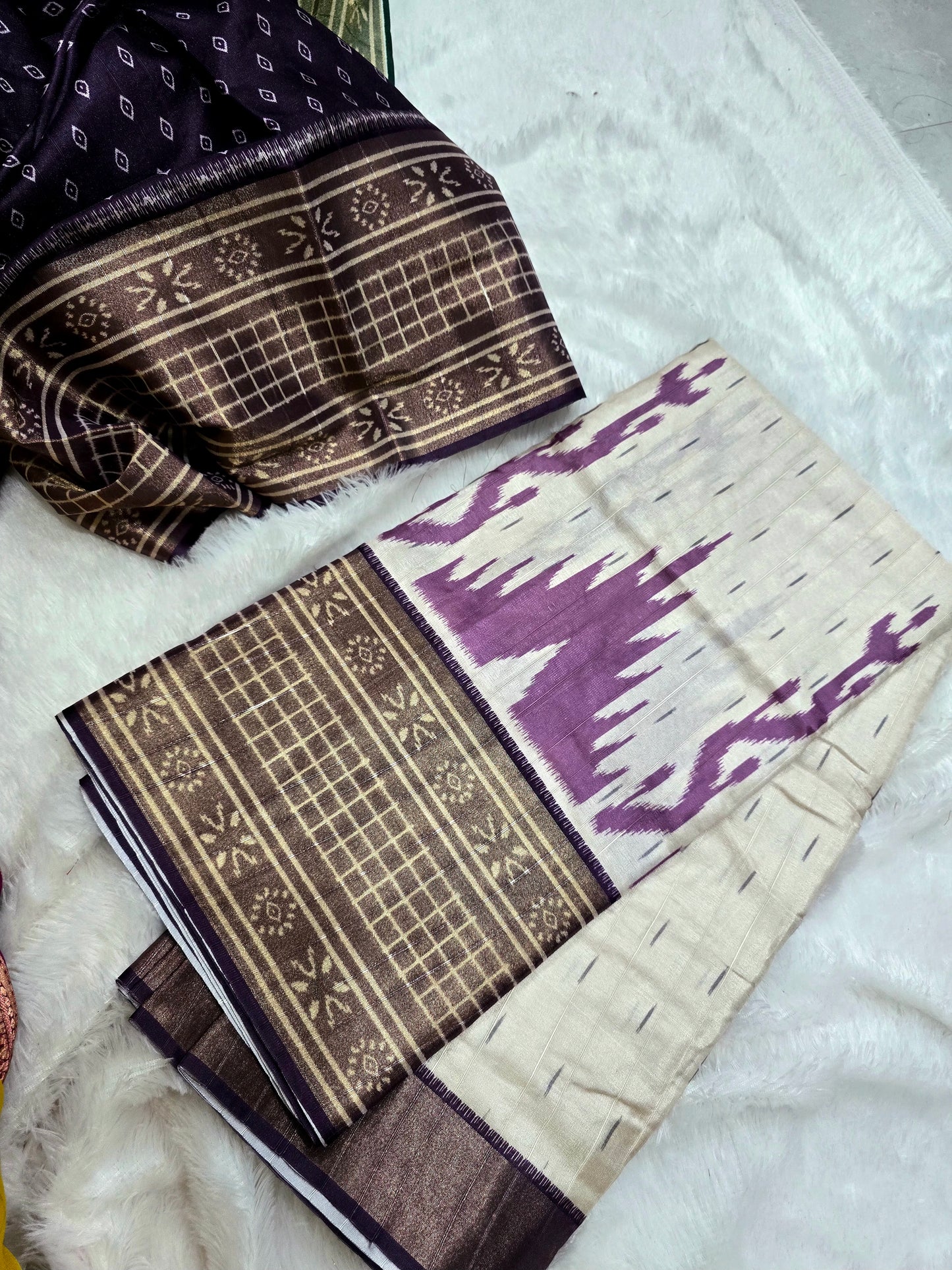 Saree un stiched blouse code SLS  382