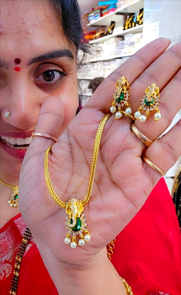 Ganesh Neck set with earinges code SLS 763J
