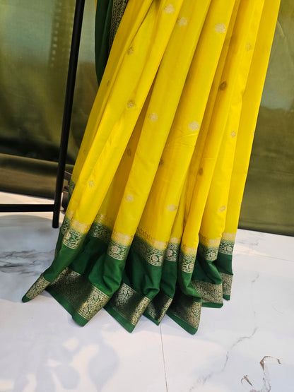 Saree un stiched blouse code SLS 736