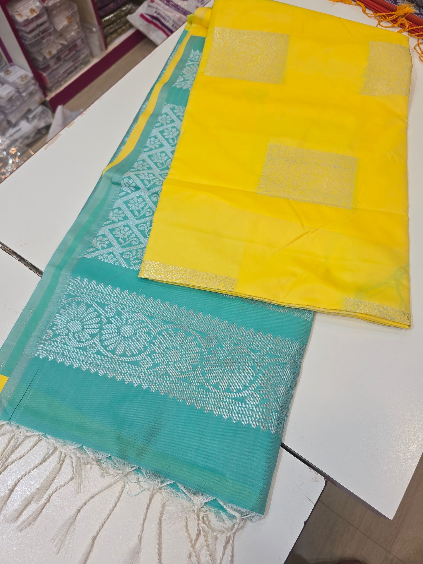 Saree un stiched blouse code SLS 248