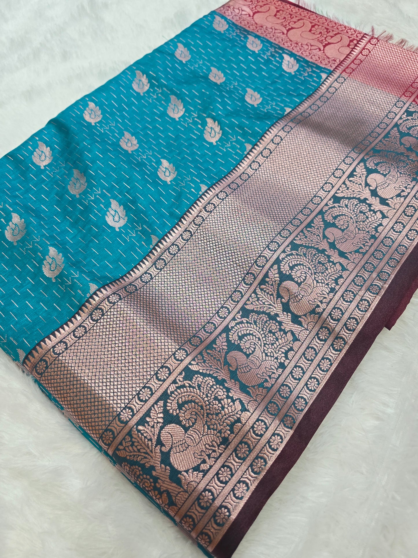 Saree un stiched blouse code SLS  366