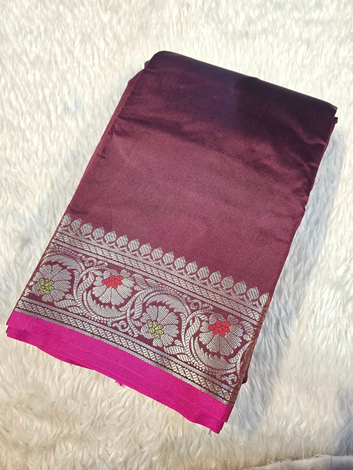 Saree un stiched blouse code SLS 703