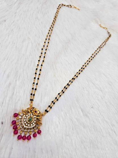 Short black beets code SLS 385J