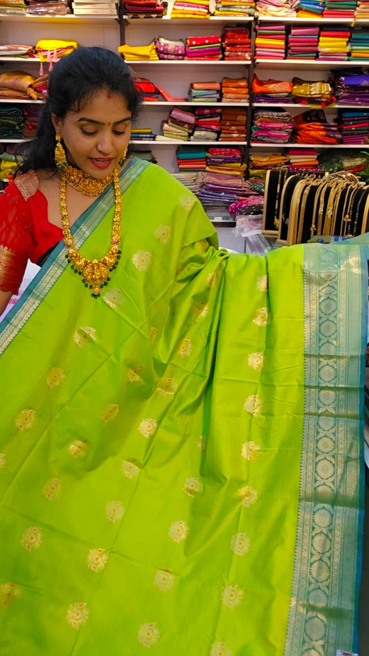 Saree un stiched blouse code SLS 528