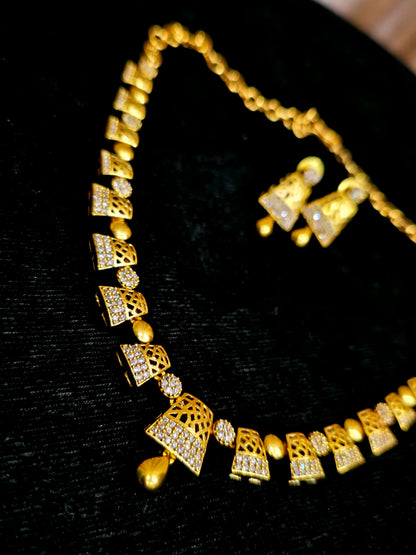 Neck set with earinges code SLS 749J