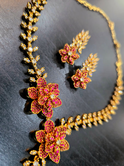 Neck set with earrings green code SLS 381J