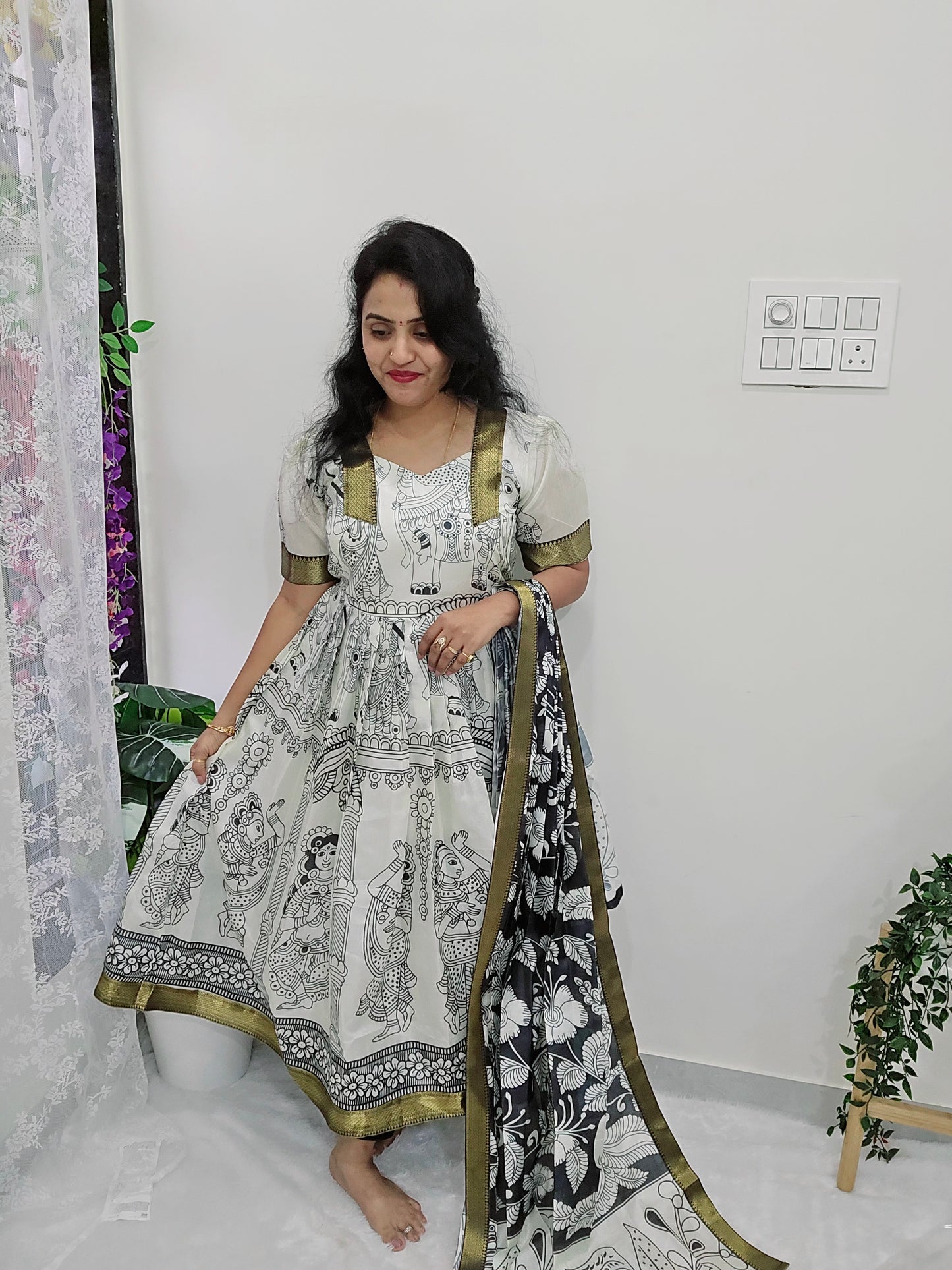 Frock with dupatta Code SLS 354