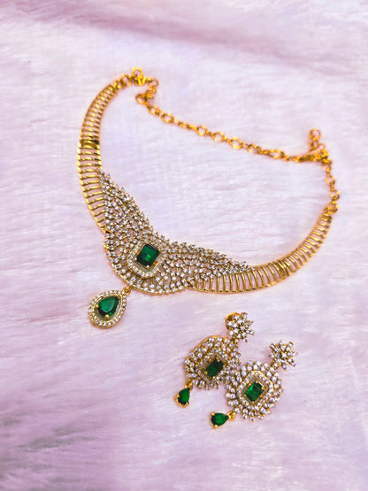 Neck set with earinges code  SlS 408 J