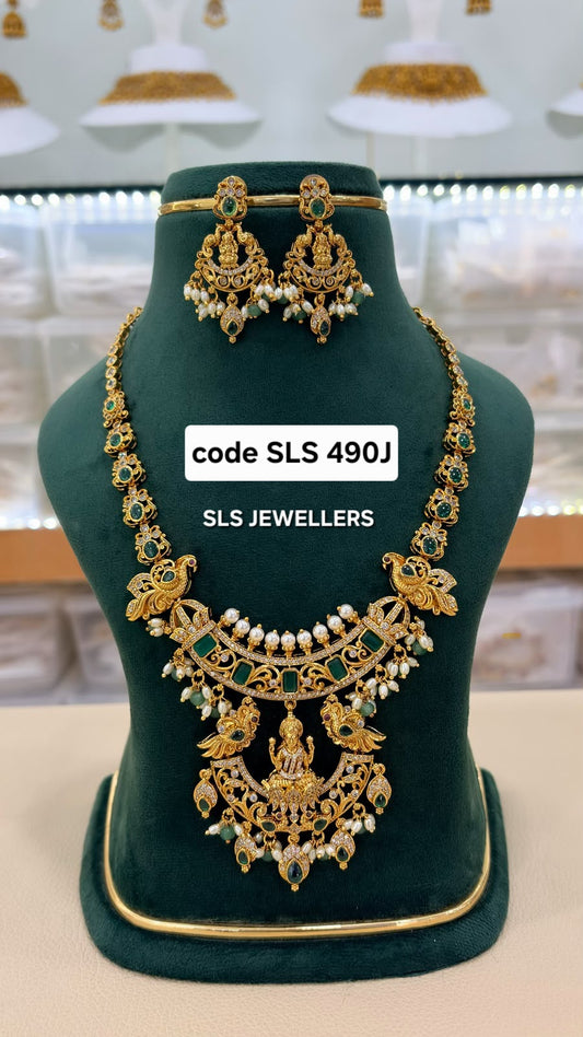 Neck set sith earinges code SLS 490J