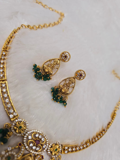 Green kanti neck set code SLS 366 J