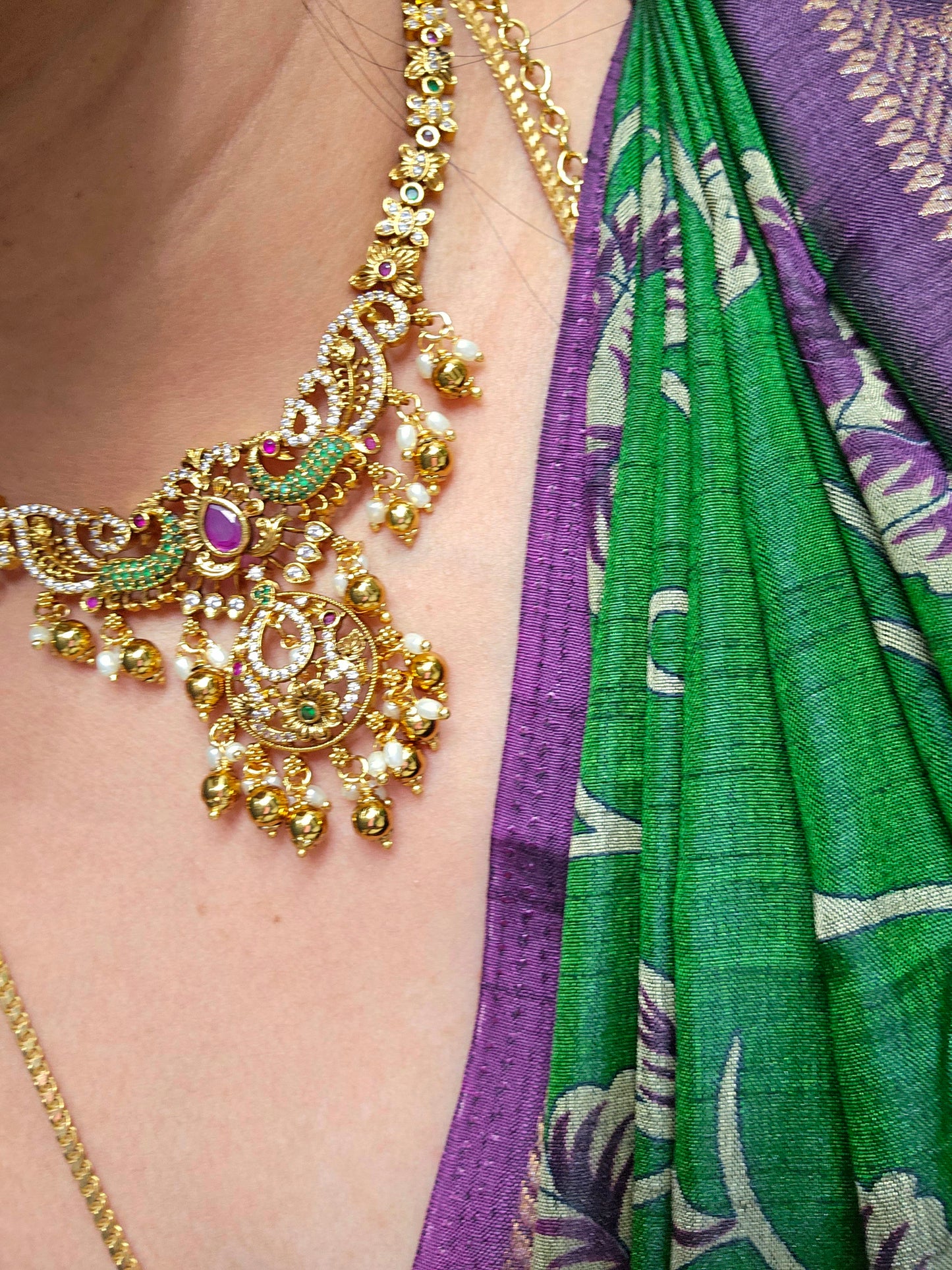 Neck set with earrings code SLS   726J