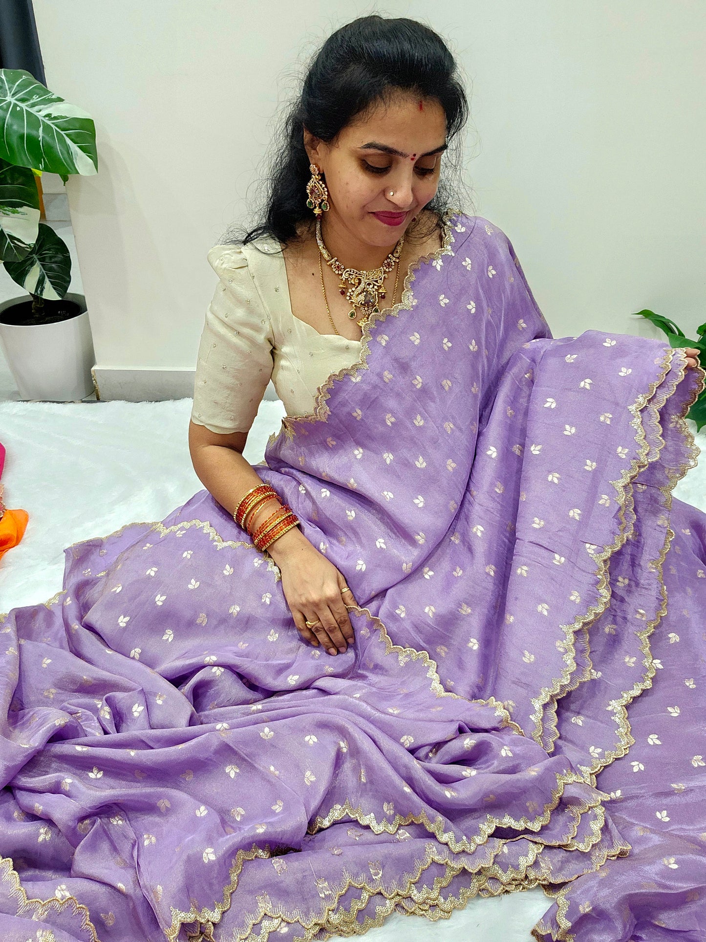 Saree  stiched blouse  ranning blouse (6.5 meters ) code SLS 195