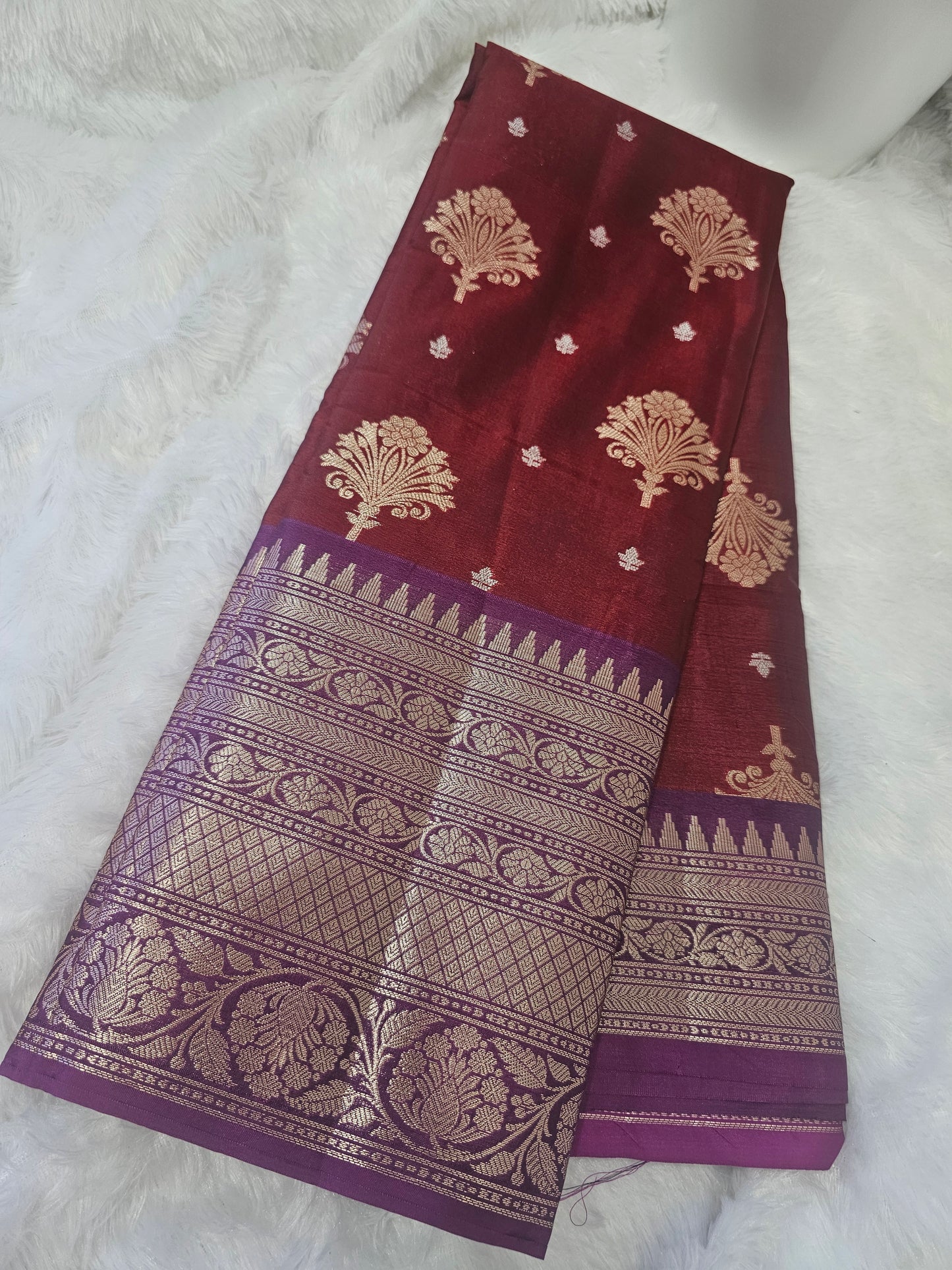 Saree un stiched blouse code SLS 322