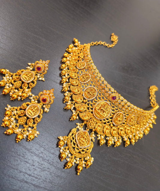 Neck chocker  with earrings Code SLS 343 J