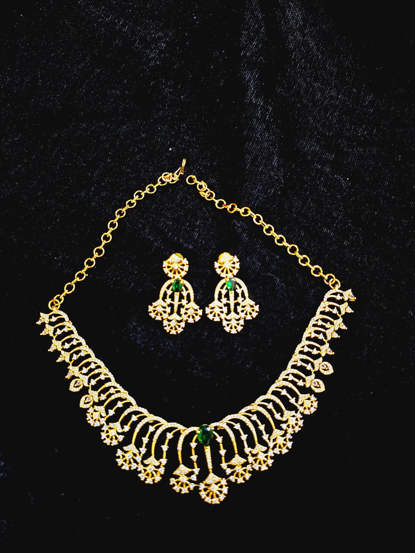 Neck set with earinges code SLS 830J