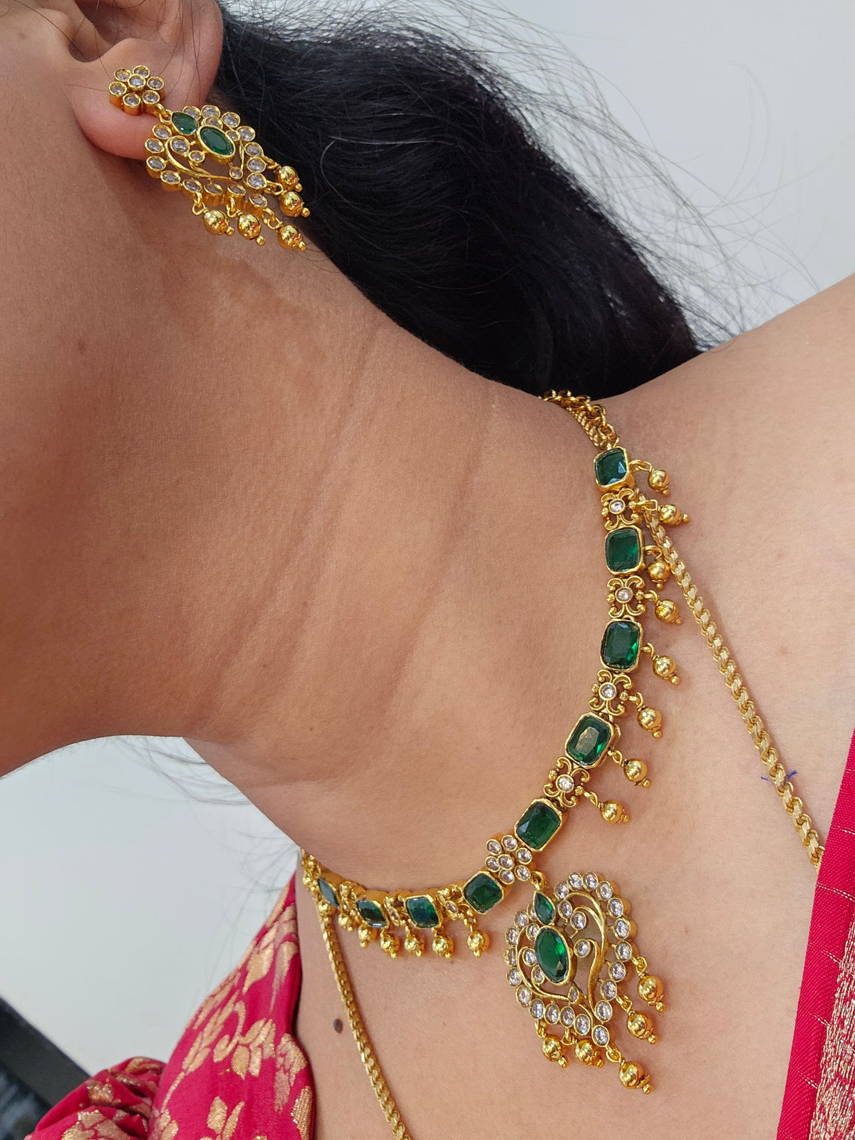 Neck set with earinges code SLS 988J