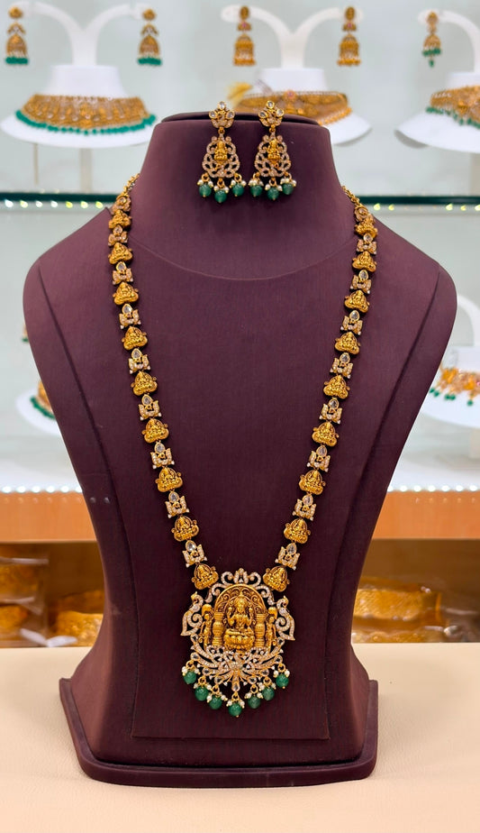 Long set with earrings code SLS 541J