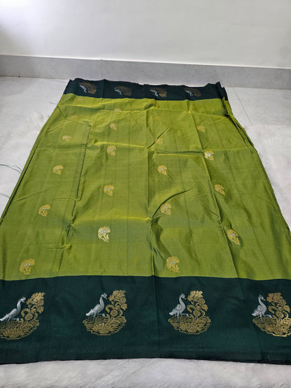 Saree un stiched blouse code SLS 580