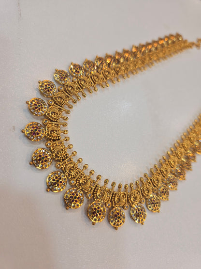 Code sls 217 J 328J  bottumala with earrings