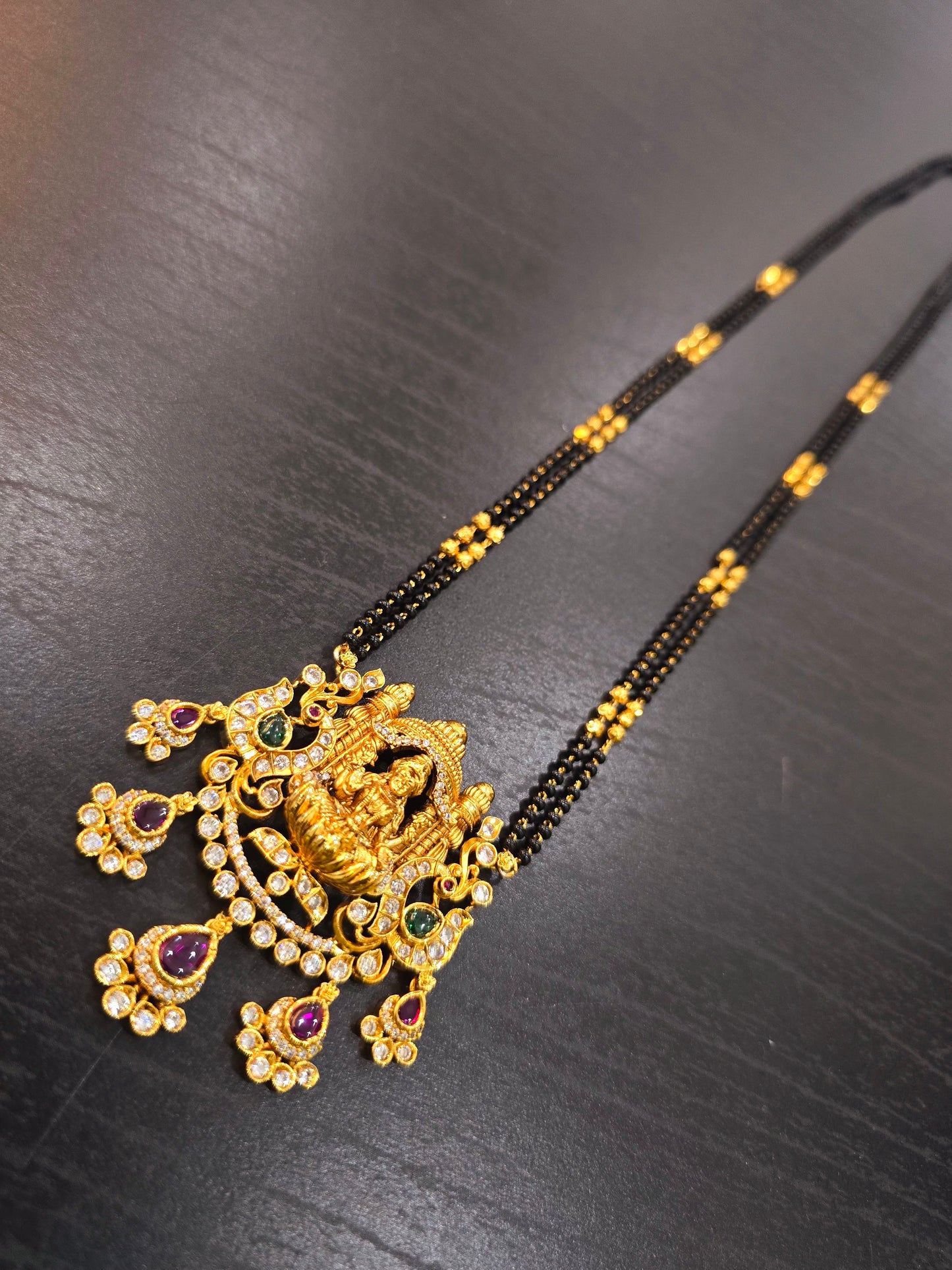Long temple carving  black beats 314J