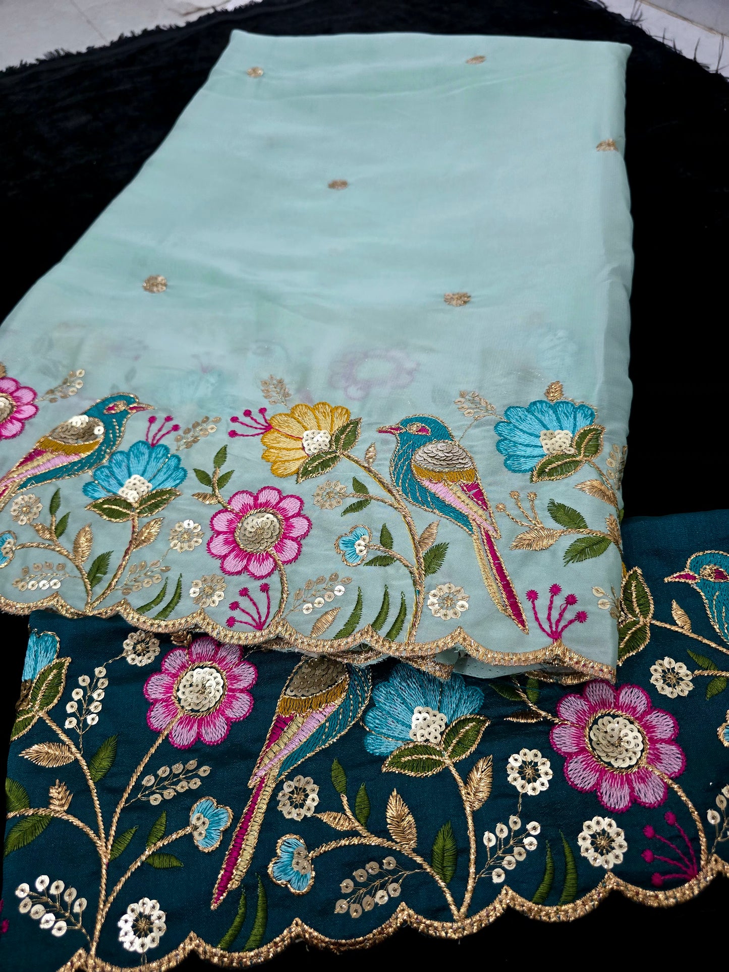 Saree un stiched blouse code SLS 605