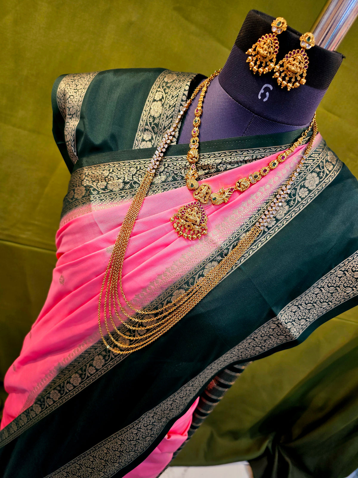 Saree un stiched blouse code SLS 736