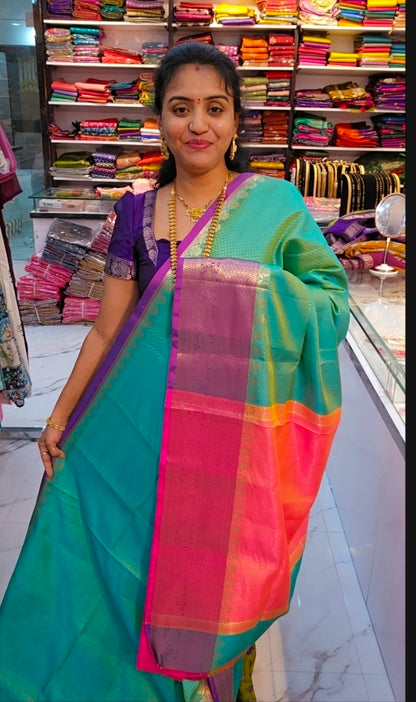 Saree un stiched blouse code SLS 542