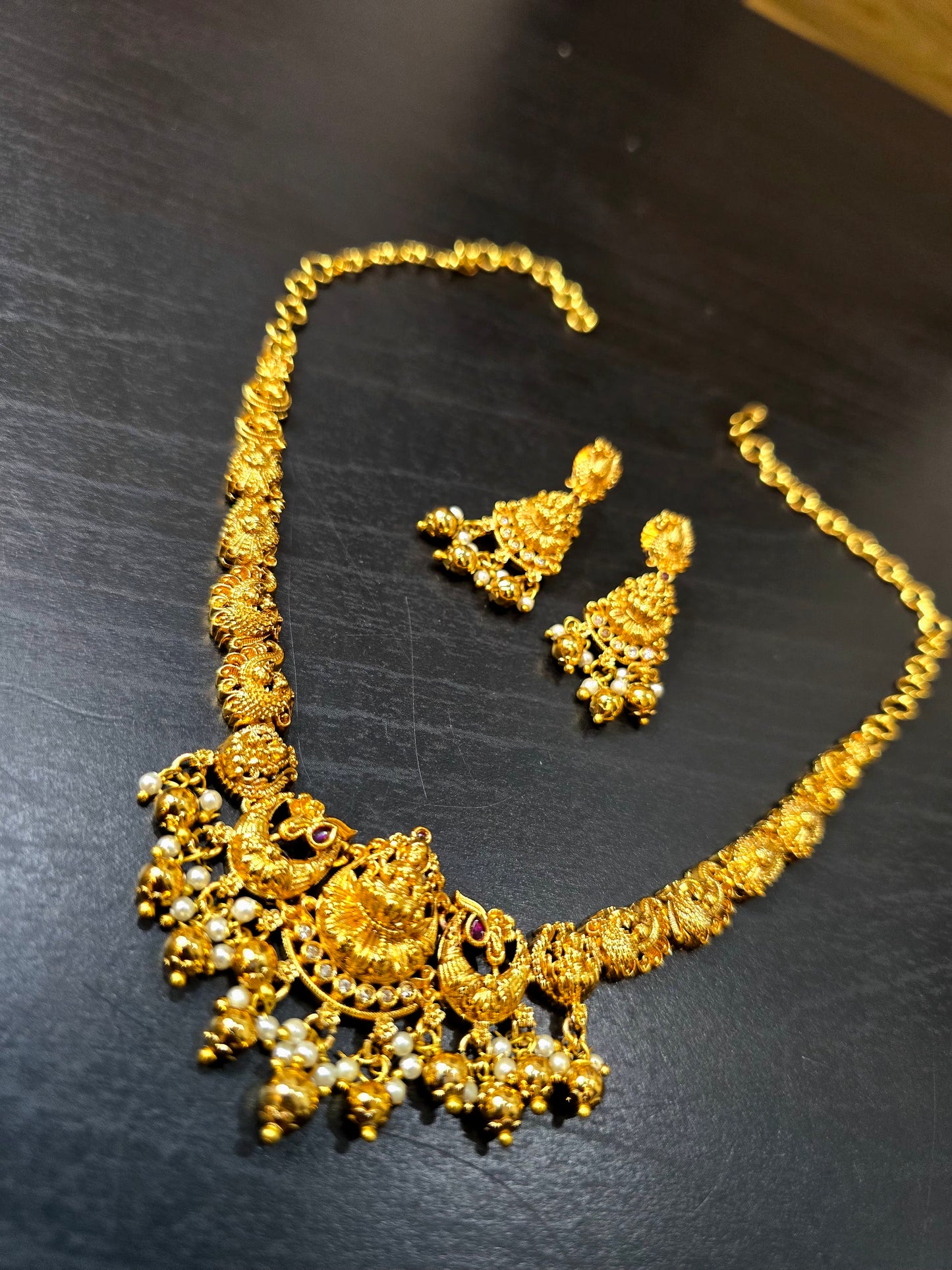 Neck set with earinges code SLS 565J
