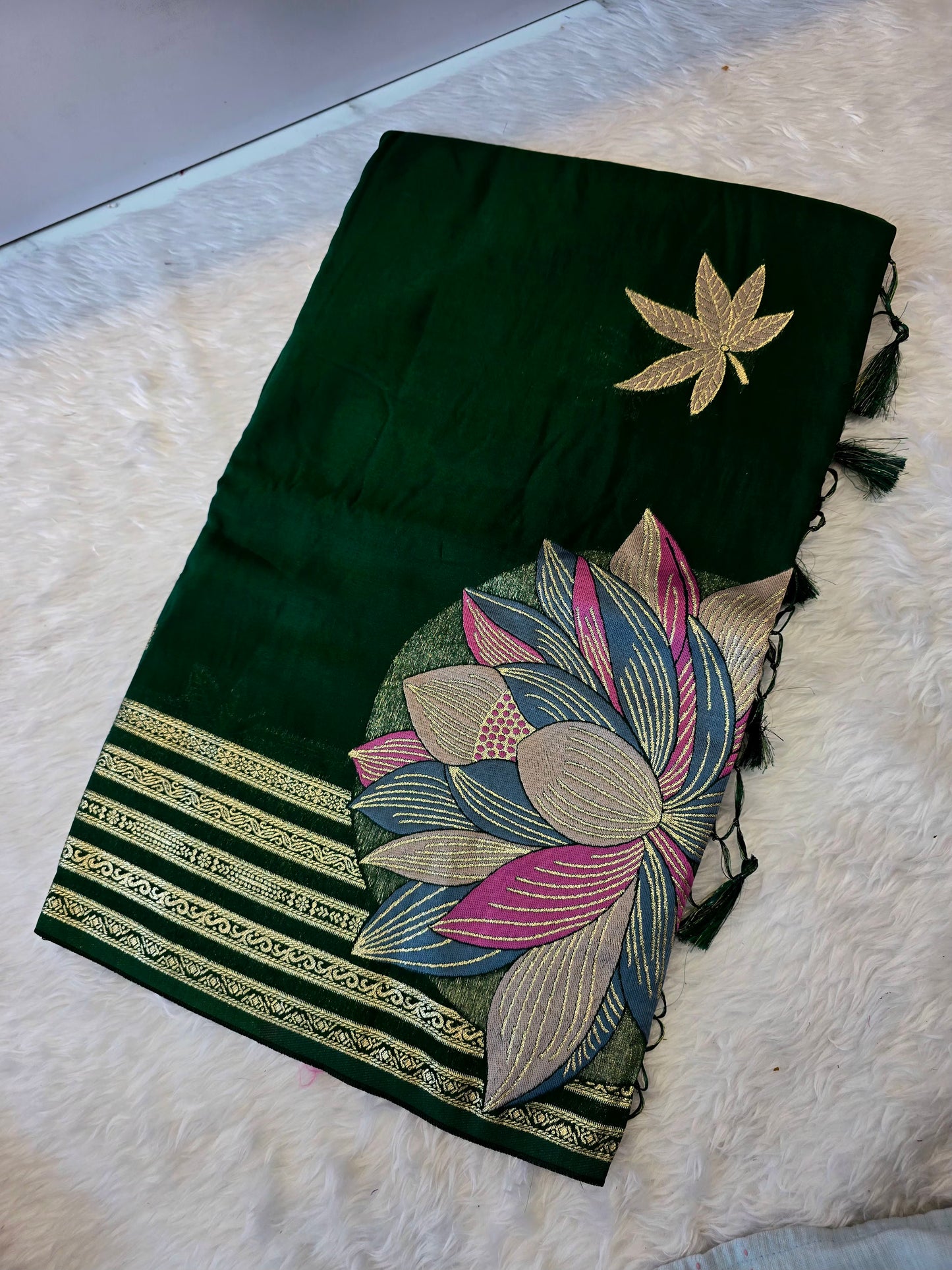 Saree un stiched blouse code SLS 614