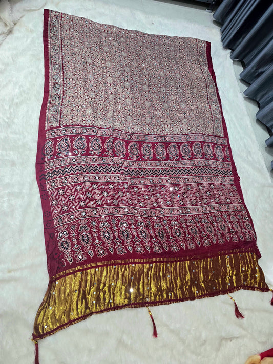 Wine mix meroon color  Saree un stiched blouse code SLS  651