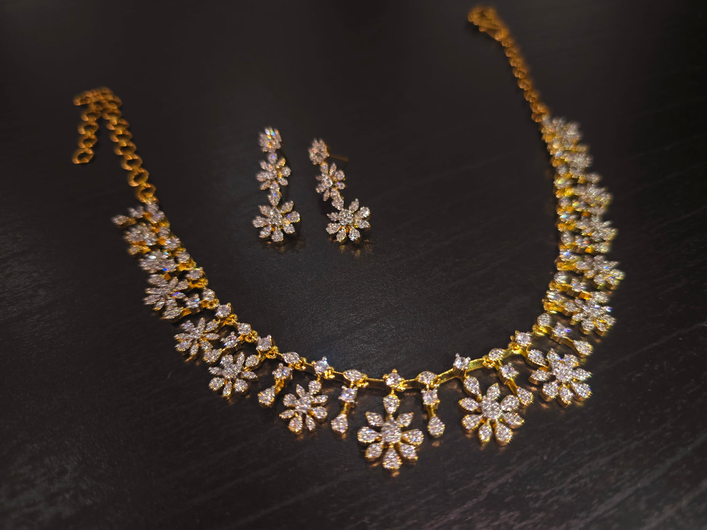 Diamond replica next set with earrings Code SLS 348 J