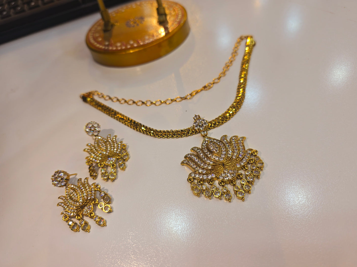 Neck set with earrings Code SLS 351 J