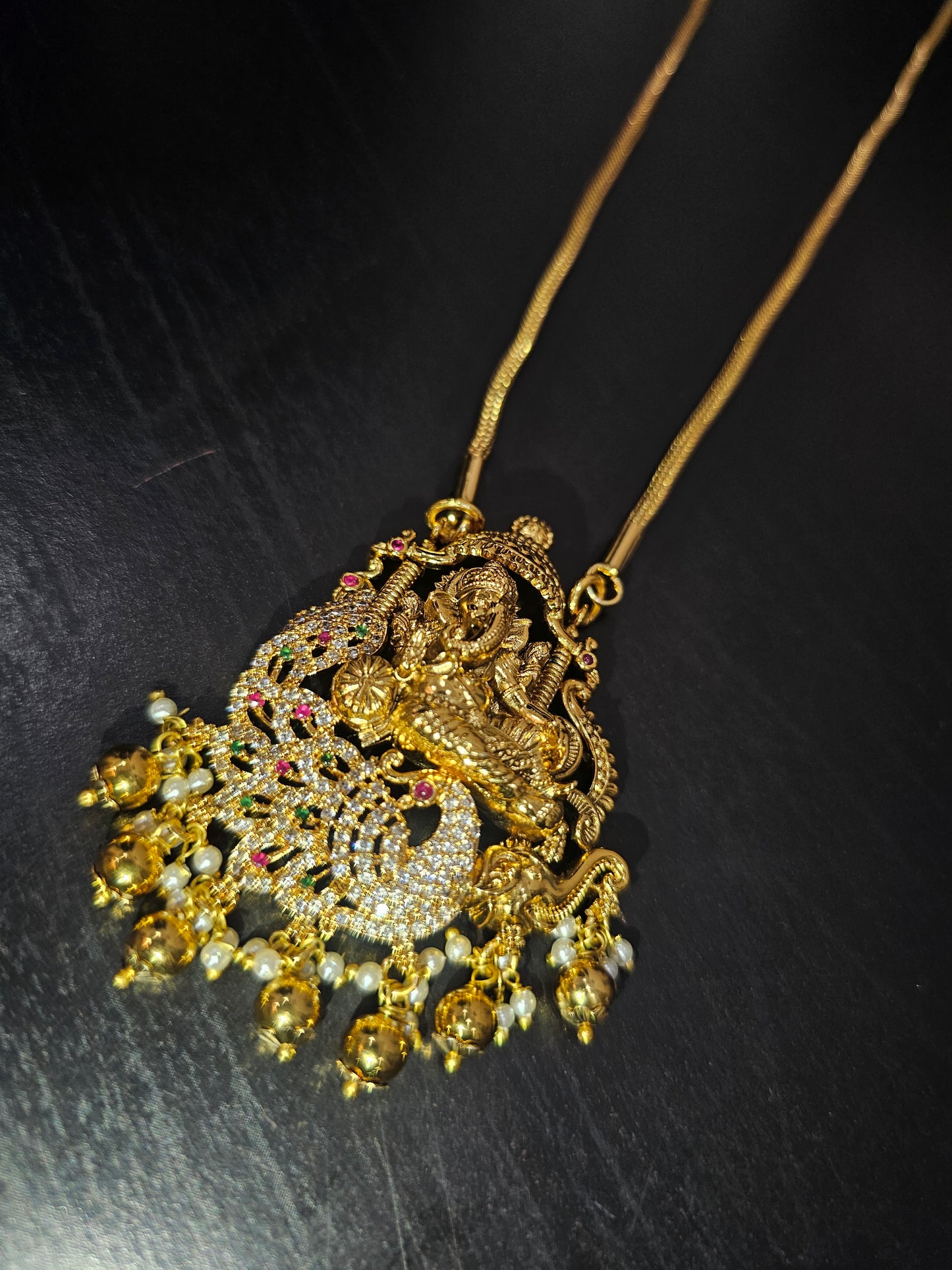 Long chain with dolor code SLS 806 J