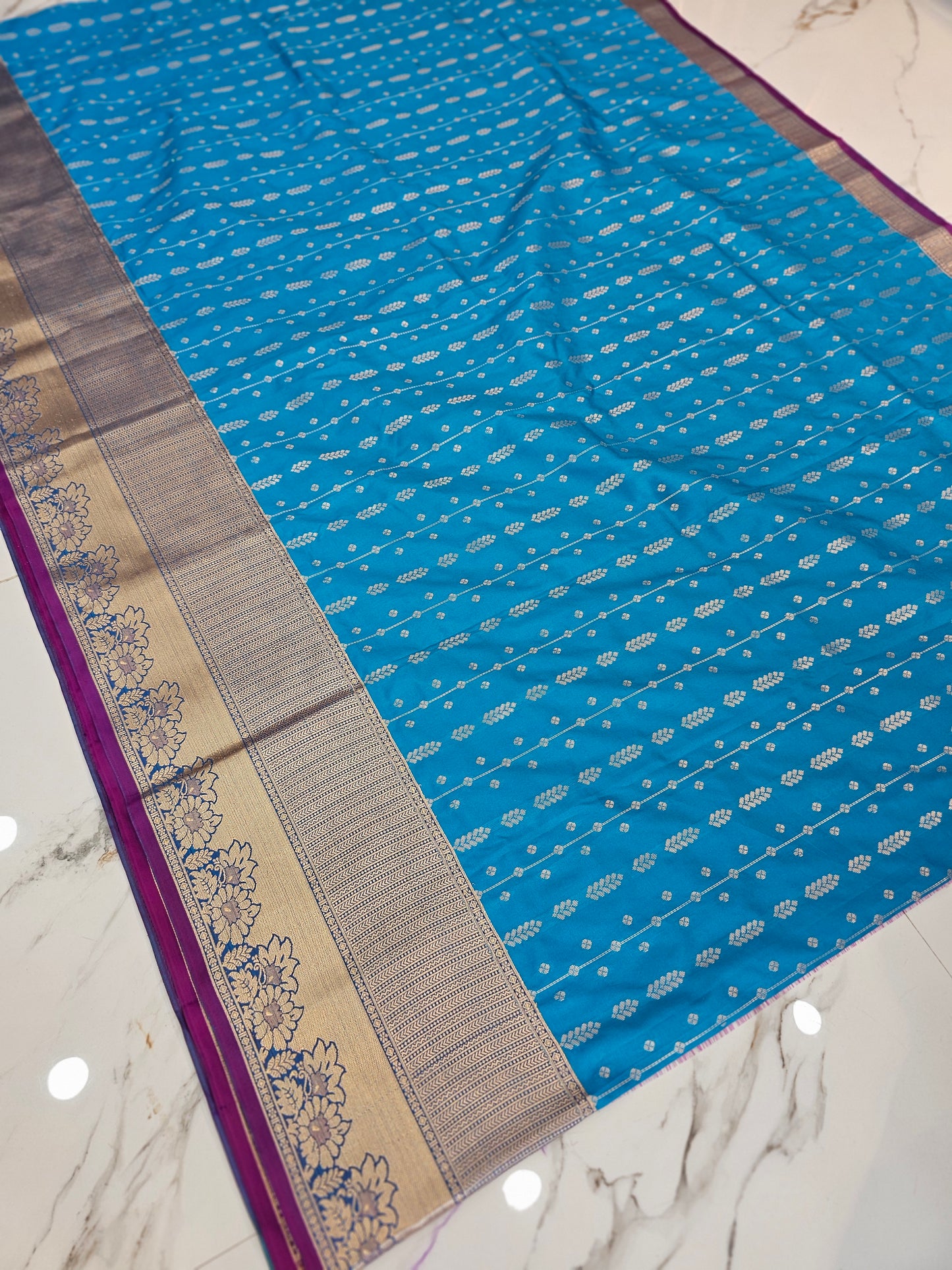 Saree un stiched blouse code SLS 673