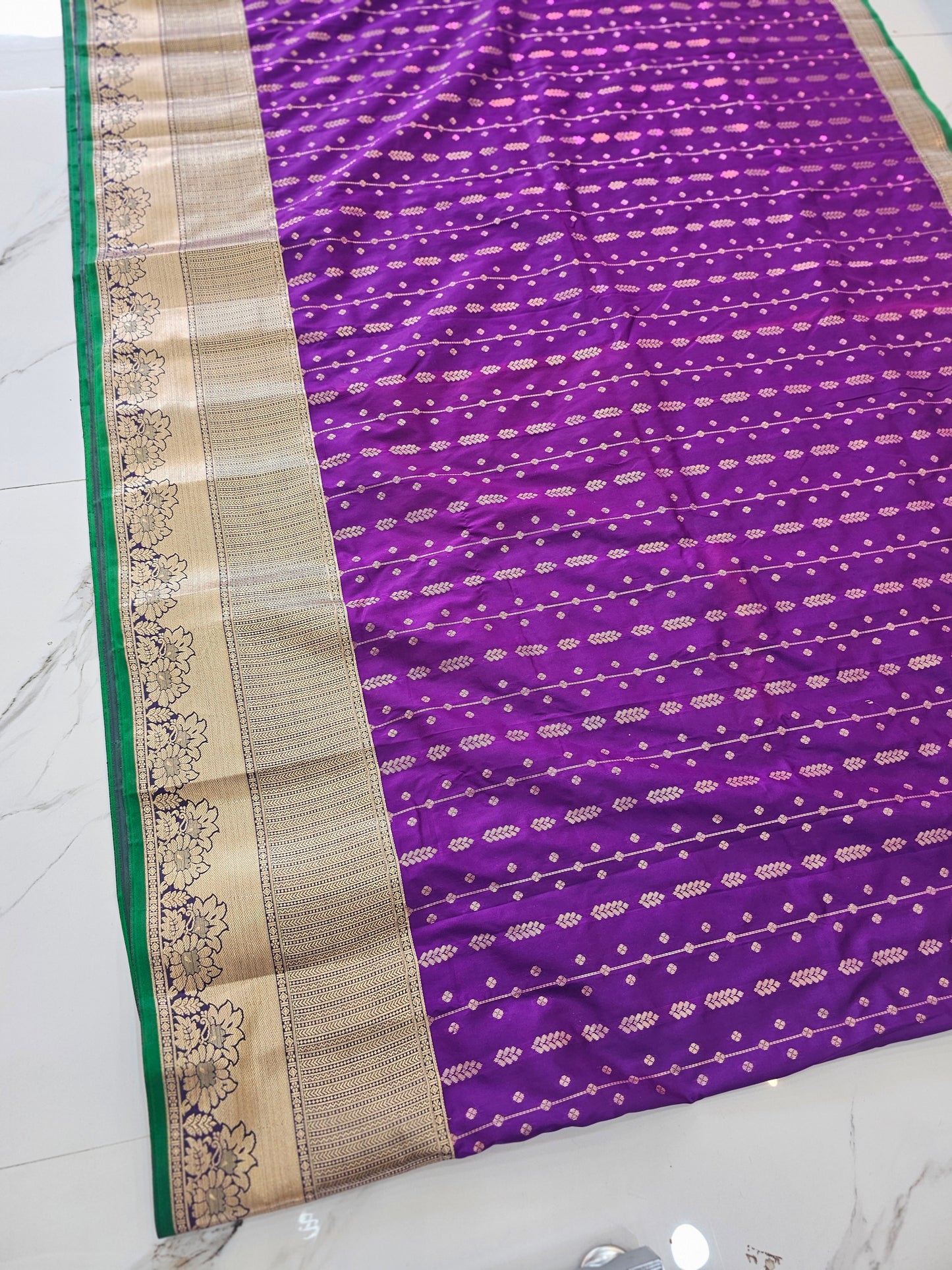 Saree un stiched blouse code SLS 673