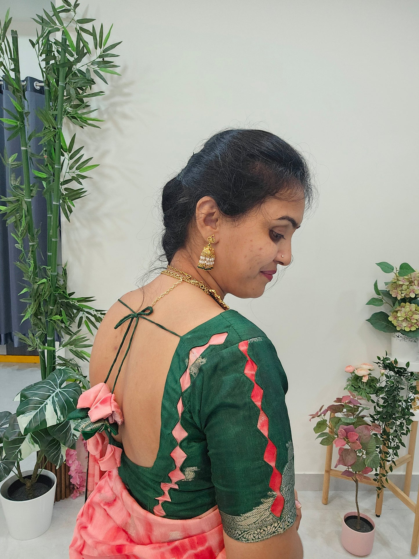 Code SLS 203 saree un stiched blouse